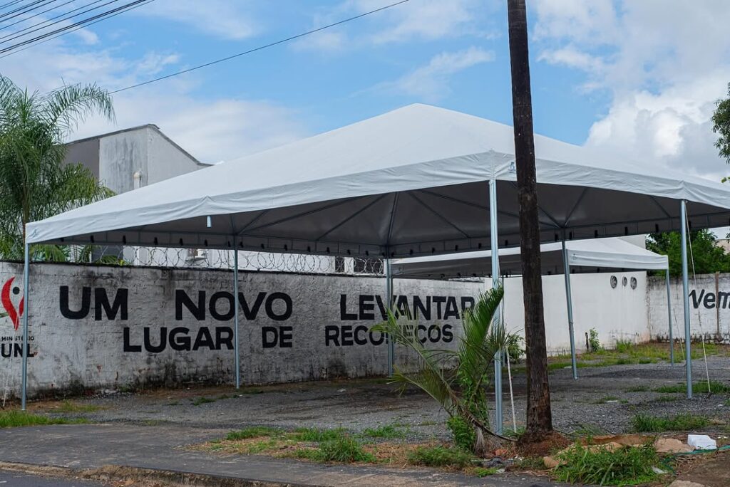 Tenda Piramidal 10x10🤩 (2)
